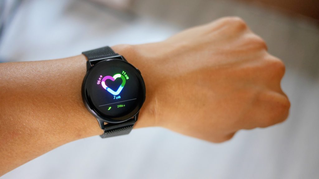 【深度心得】7/25 更新！｜瘦身有成！三星 Samsung Galaxy Watch Active 2 週心得 + 5 個優化技巧｜iPhone配對/Samsung Pay/Line已讀不回 - Apple Watch, Galaxy S10e, Galaxy Watch, Galaxy Watch Active, One UI, Samsung, Tizen, 智慧手錶 - 科技狗 3C DOG