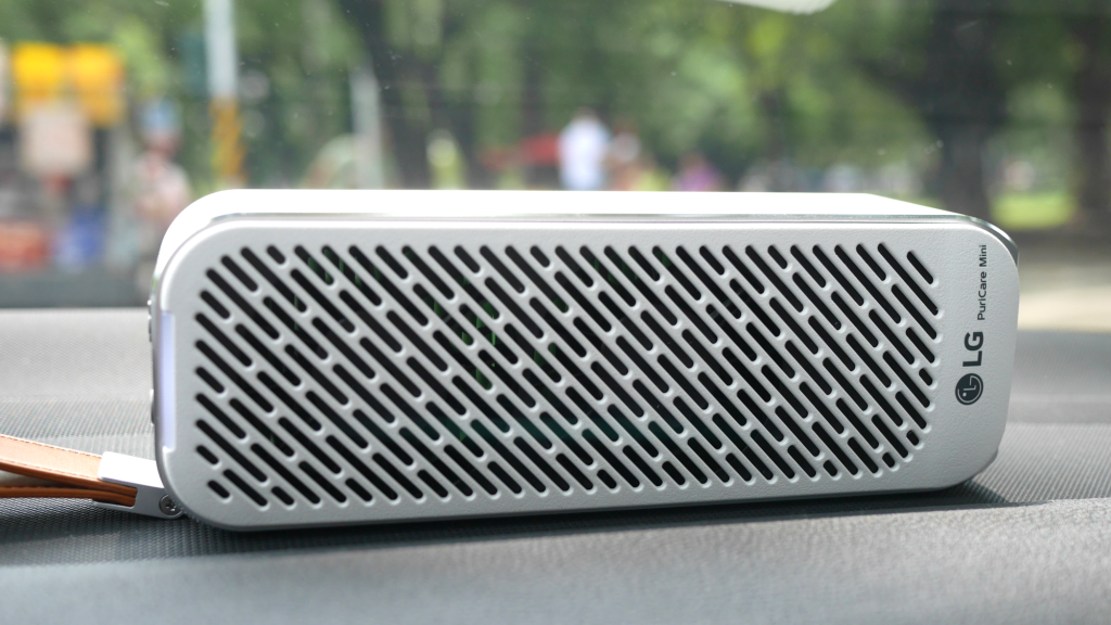 【開箱體驗】體積小、隨身帶著走!LG PuriCare™ Mini 隨身淨空氣清淨機 - LG, LG PuriCare™ Mini, MINI, PuriCare™, 家電, 居家, 空氣清淨機, 辦公, 迷你, 隨身 - 科技狗 3C DOG