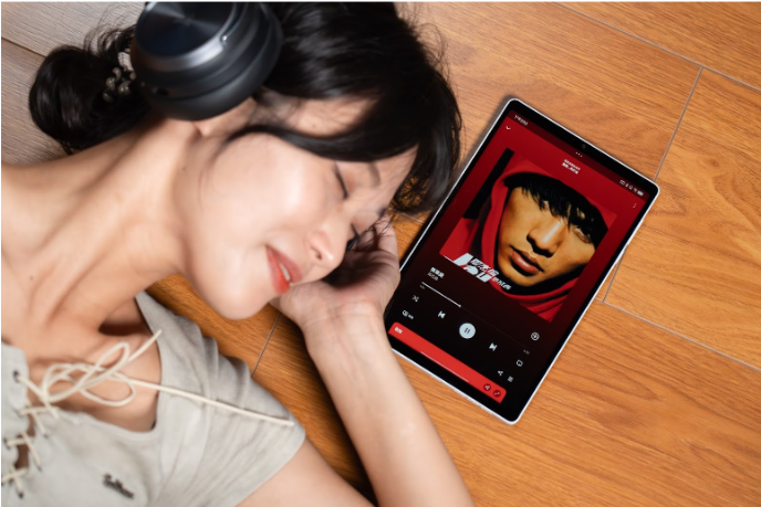 小米平板最強對手?臺灣沒賣的聯想 Legion Y700 四代評測:G9 手把合體、輕薄電競平板、Snapdragon 8 Elite 效能猛爆!災情、優缺點老實說|科技狗 - G9 手把, LENOVO, S8 Elite, 掌機, 電競平板 - 科技狗 3C DOG