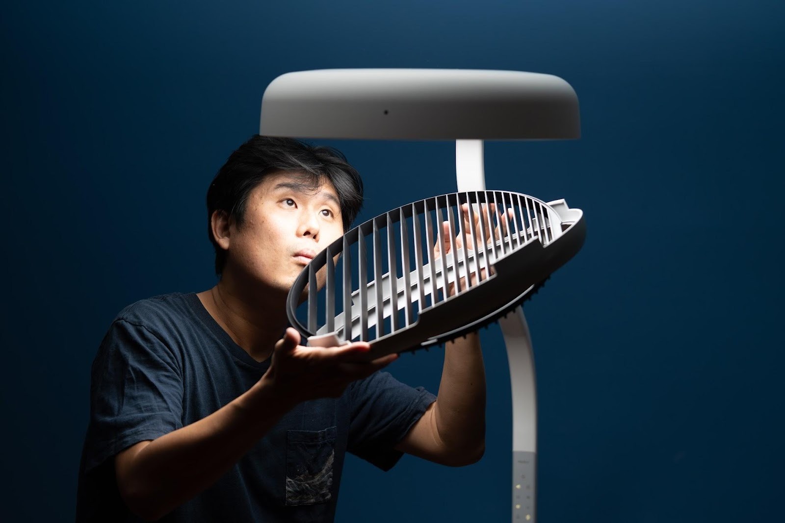 標題:超巨照明 BenQ MindDuo Max 護眼大立燈開箱評測|全光譜雙色 LED、Ra 演色性、檯燈、桌燈、寫字燈|科技狗 - benq, 檯燈, 立燈, 護眼, 開箱評測 - 科技狗 3C DOG