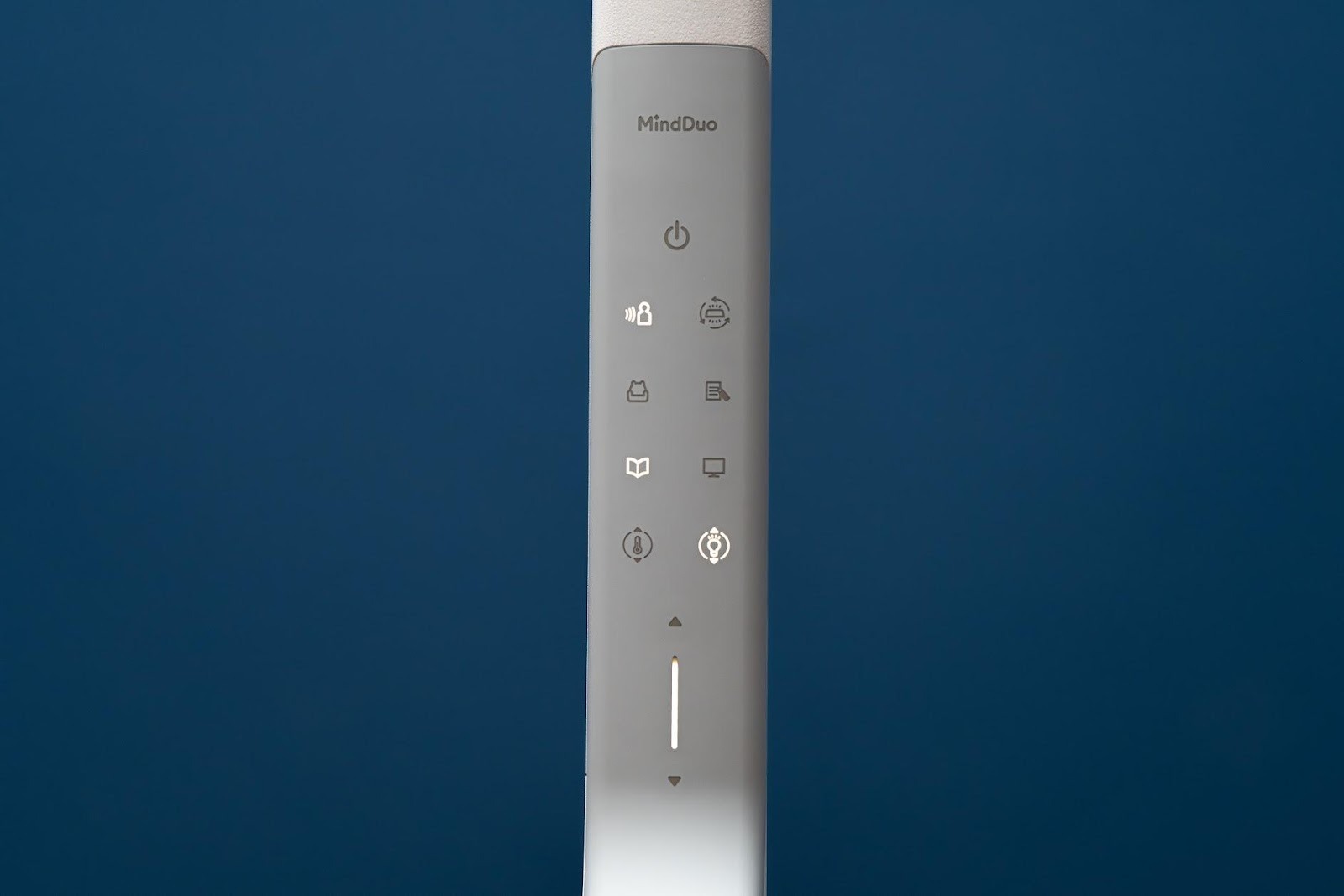 標題:超巨照明 BenQ MindDuo Max 護眼大立燈開箱評測|全光譜雙色 LED、Ra 演色性、檯燈、桌燈、寫字燈|科技狗 - benq, 檯燈, 立燈, 護眼, 開箱評測 - 科技狗 3C DOG