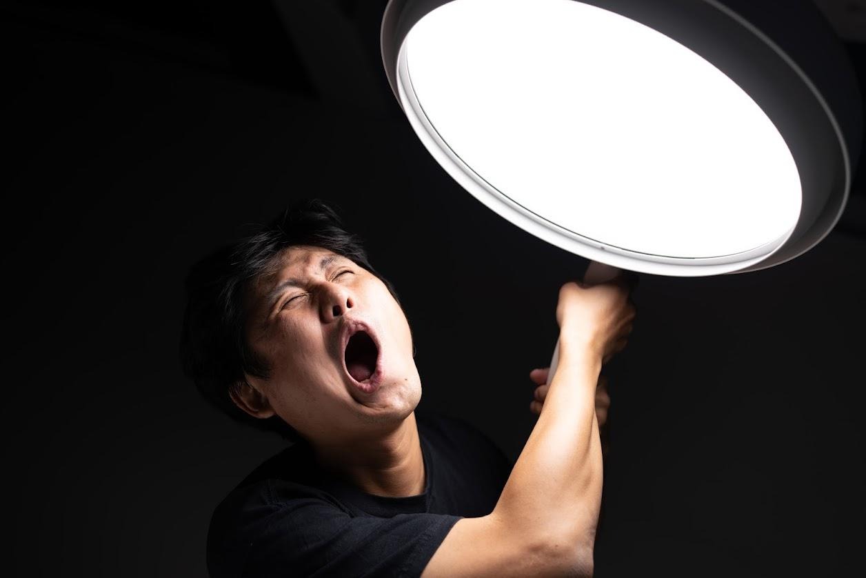 標題:超巨照明 BenQ MindDuo Max 護眼大立燈開箱評測|全光譜雙色 LED、Ra 演色性、檯燈、桌燈、寫字燈|科技狗 - benq, 檯燈, 立燈, 護眼, 開箱評測 - 科技狗 3C DOG