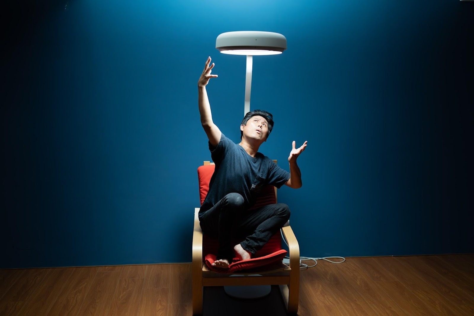 標題:超巨照明 BenQ MindDuo Max 護眼大立燈開箱評測|全光譜雙色 LED、Ra 演色性、檯燈、桌燈、寫字燈|科技狗 - benq, 檯燈, 立燈, 護眼, 開箱評測 - 科技狗 3C DOG