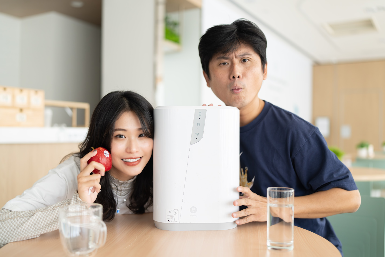 你以為的「乾淨水」其實不乾淨！開箱 eSpring 益之源淨水器 Pro，過濾效果 ＋ 濾心大拆解！家用淨水器推薦｜科技狗 - 家用淨水器，活性碳濾心, 礦物質 - 科技狗 3C DOG