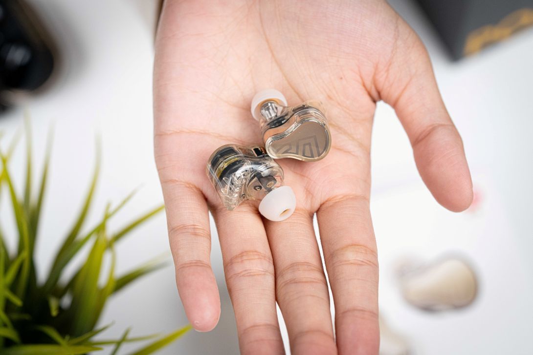 【SOUNDPEATS H3 評測】不到 4 千元買到 aptX Lossless + LDAC！高 CP 值降噪藍牙耳機開箱 - SoundPeats 耳機, 入耳式藍牙耳機, 科技狗, 耳機, 藍牙耳機, 評測, 開箱評測 - 科技狗 3C DOG